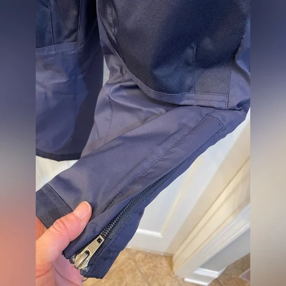 Like new! LL Bean Little Kids' Cold Buster Snow Bib in Navy* - Picture 7 of 8